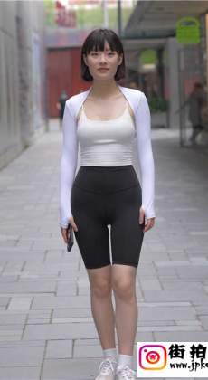 4K-[一始专区] 独行 套图+视频[MP4/22.2G]