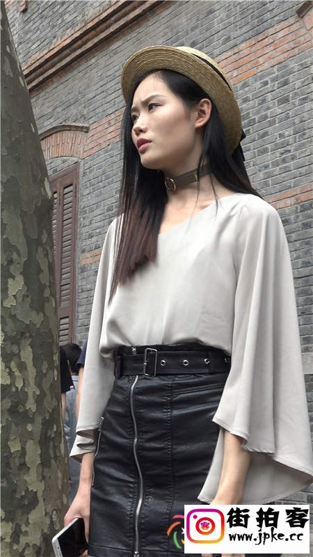 180920y6523nkkpm3vqps3.jpg