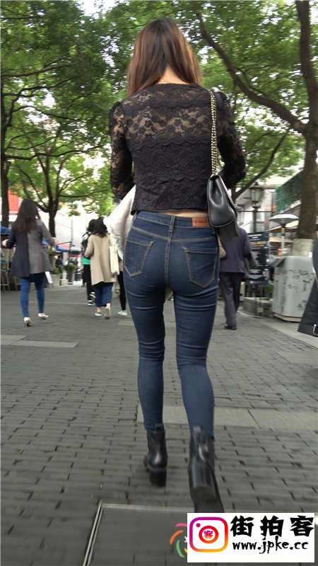 151608huinlknxtheju9he.jpg