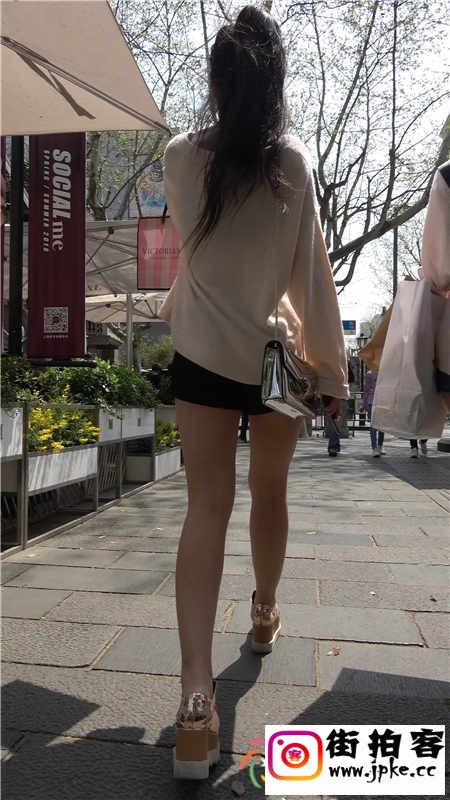 214039g3trorscvhobvfcr.jpg