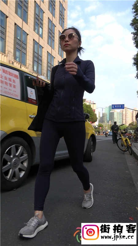 155533p63izs7eskr8y39l.jpg