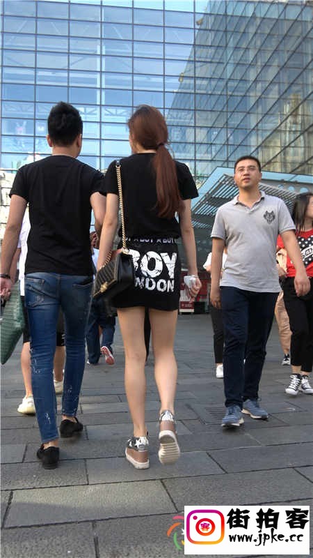 154734bkyv0mmkifylrqnr.jpg