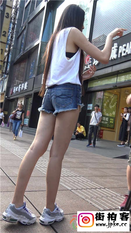 155429y1lyp1xyggcqyyyx.jpg