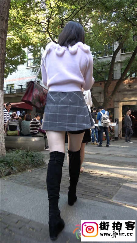 183339vxc1455l7l8sc7o5.jpg