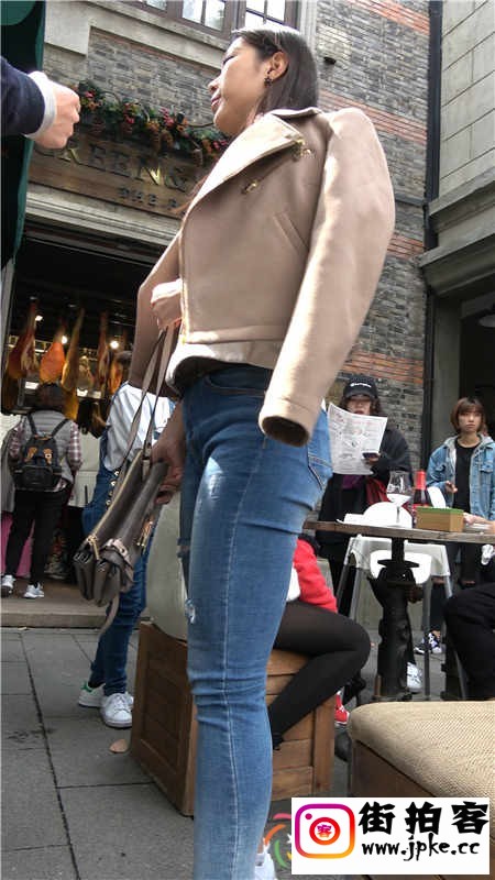 171444ukg3ek079zdqe6qq.jpg