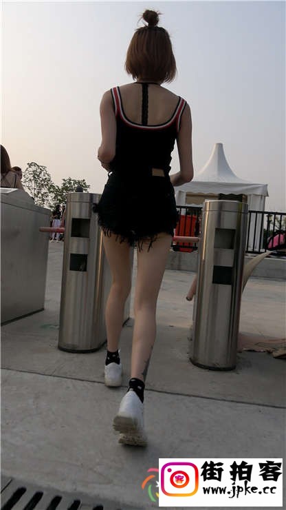 144754x1tqr9rfrq60qfof.jpg