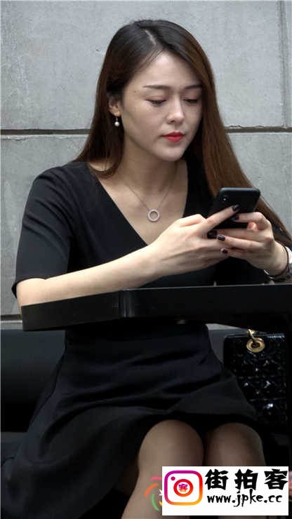 161146a9zmo2g3km1owwfm.jpg
