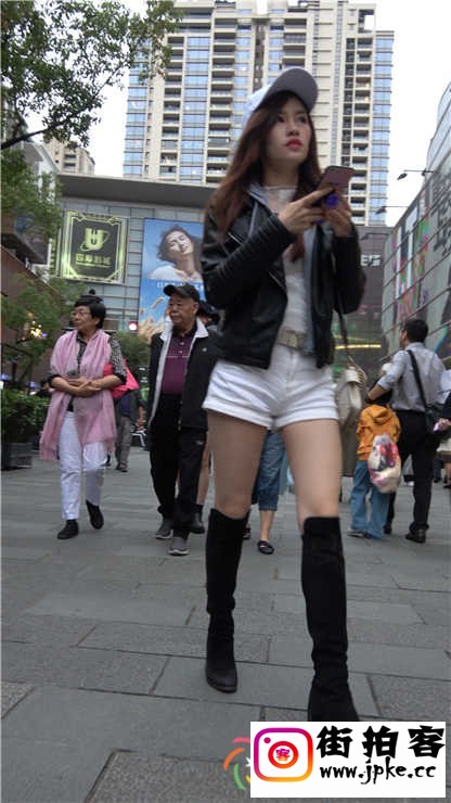 223925qr6gglczlkrwmixm.jpg