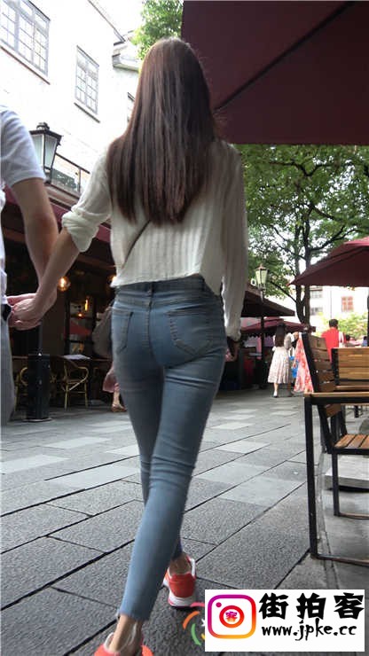 000640x5n2azca2synavyv.jpg