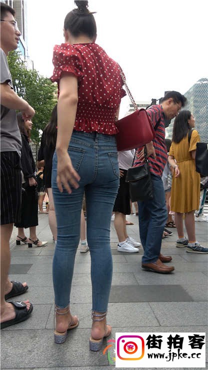222813wfht2gklylkofy7h.jpg