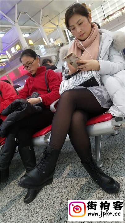 150634mqj7jp5h35jg3uam.jpg