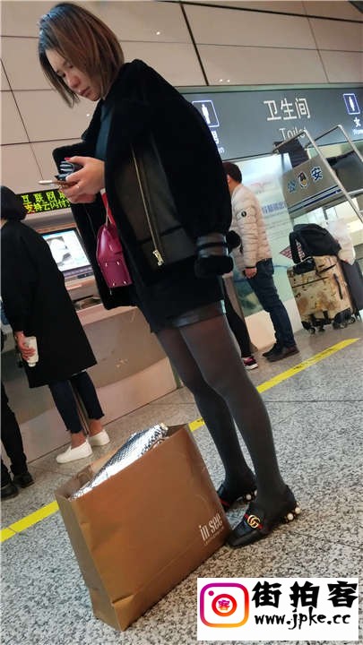 122114njgjcaf4maozqtlz.jpg