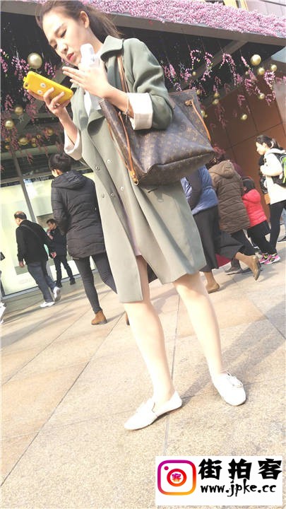 153955dt4hkjsh4s0xsh4p.jpg