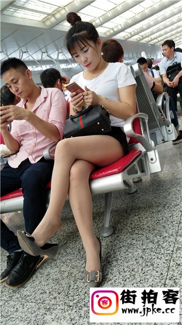 152403oppi88iz1rkk8k92.jpg