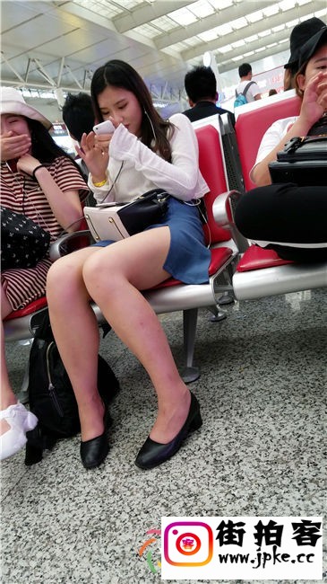 180917w9red9sfrps3b4lb.jpg