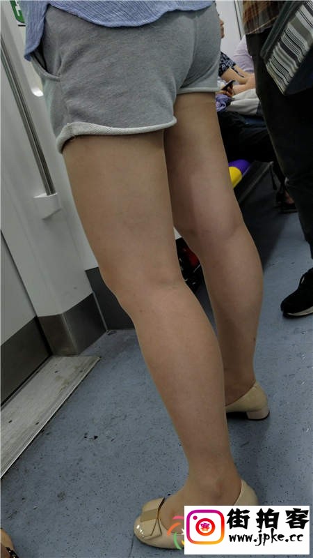 110310d19zat1zdidp1q11.jpg