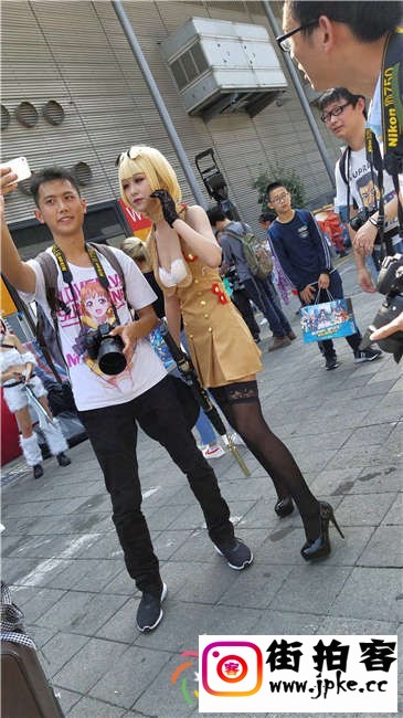 182031nl3mllo4sk2d8d8o.jpg