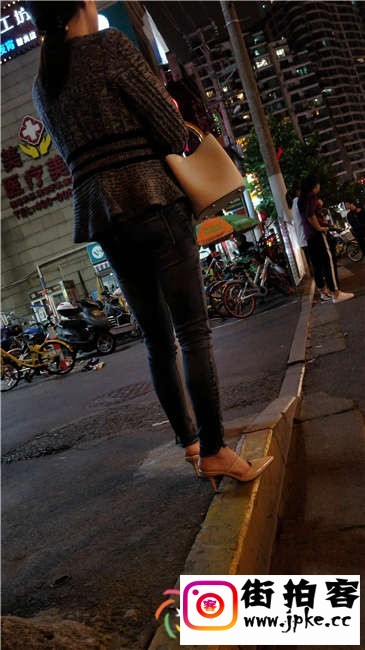 145053t1wu3temkwuuwt3m.jpg