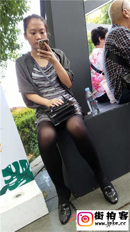 122825yx3t4v7dw6prk3w6.jpg