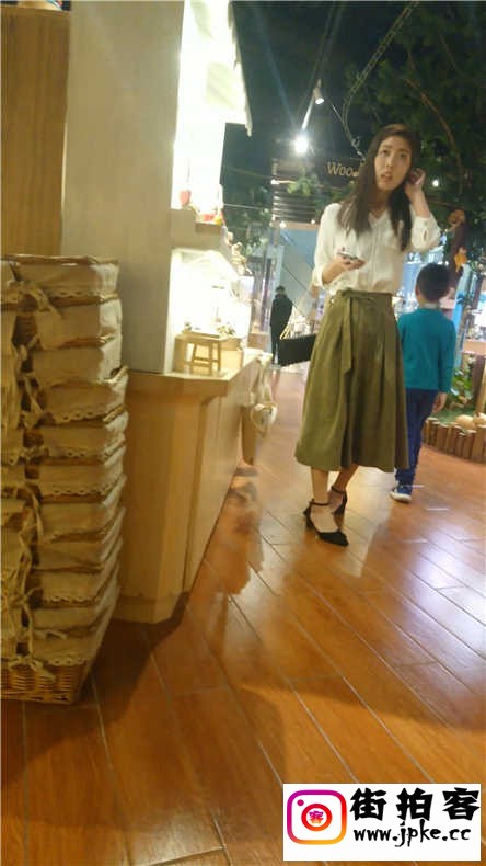 160811z2lyoiqss3pspyis.jpg