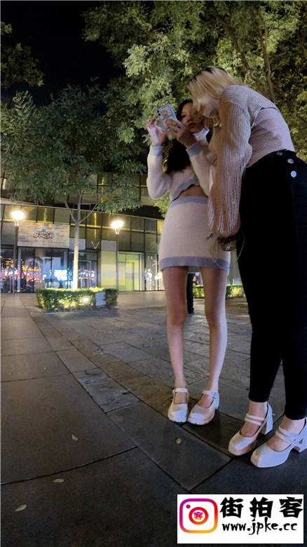 11 (18).jpg