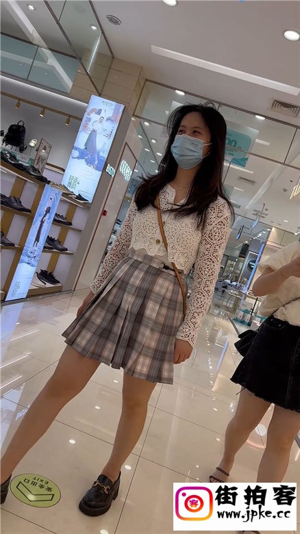 11 (9).jpg