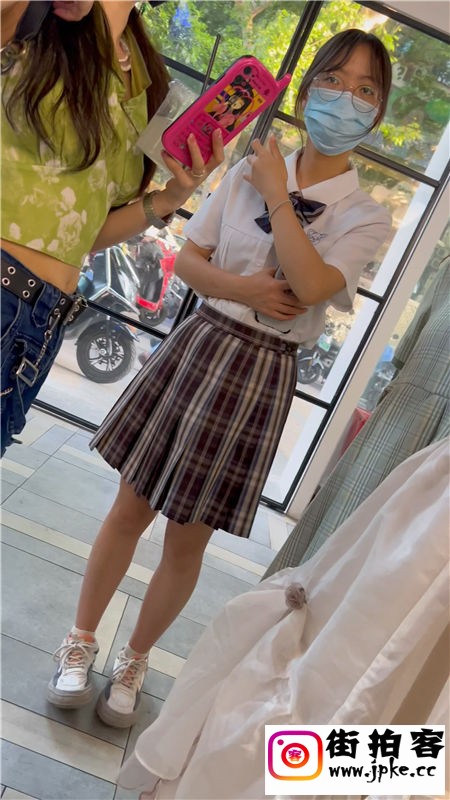 11 (11).jpg