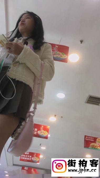 104225obbkeb5nc186ebgc.jpg
