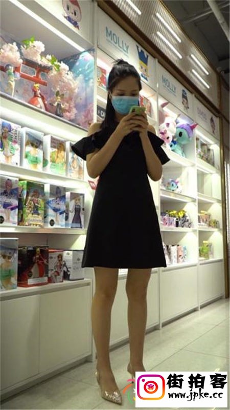 115448bz330h6643ii63j6.jpg