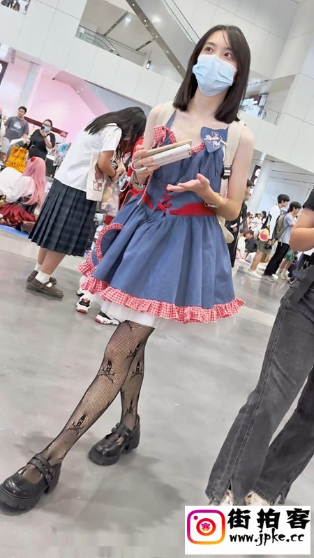 223508zx8lttwn8aniwrr4.jpg