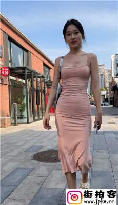 4K-[kaine专区] 长裙美女--视频 [MP4/9.94G]