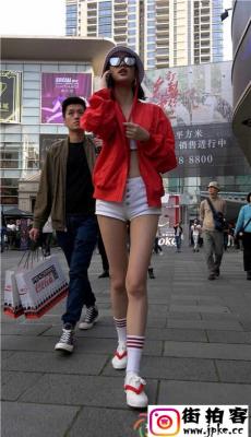 4K-街拍白色热裤极品长腿性感漂亮美女