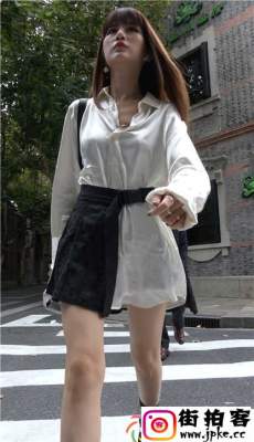 4K-街拍黑色短裙性感白皙长腿高跟OL美女[MP4/399M]