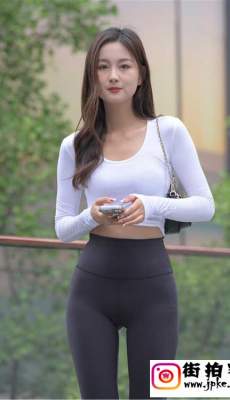 4K-[一始专区] 黑色瑜伽裤美眉 套图+视频[MP4/24.2G]